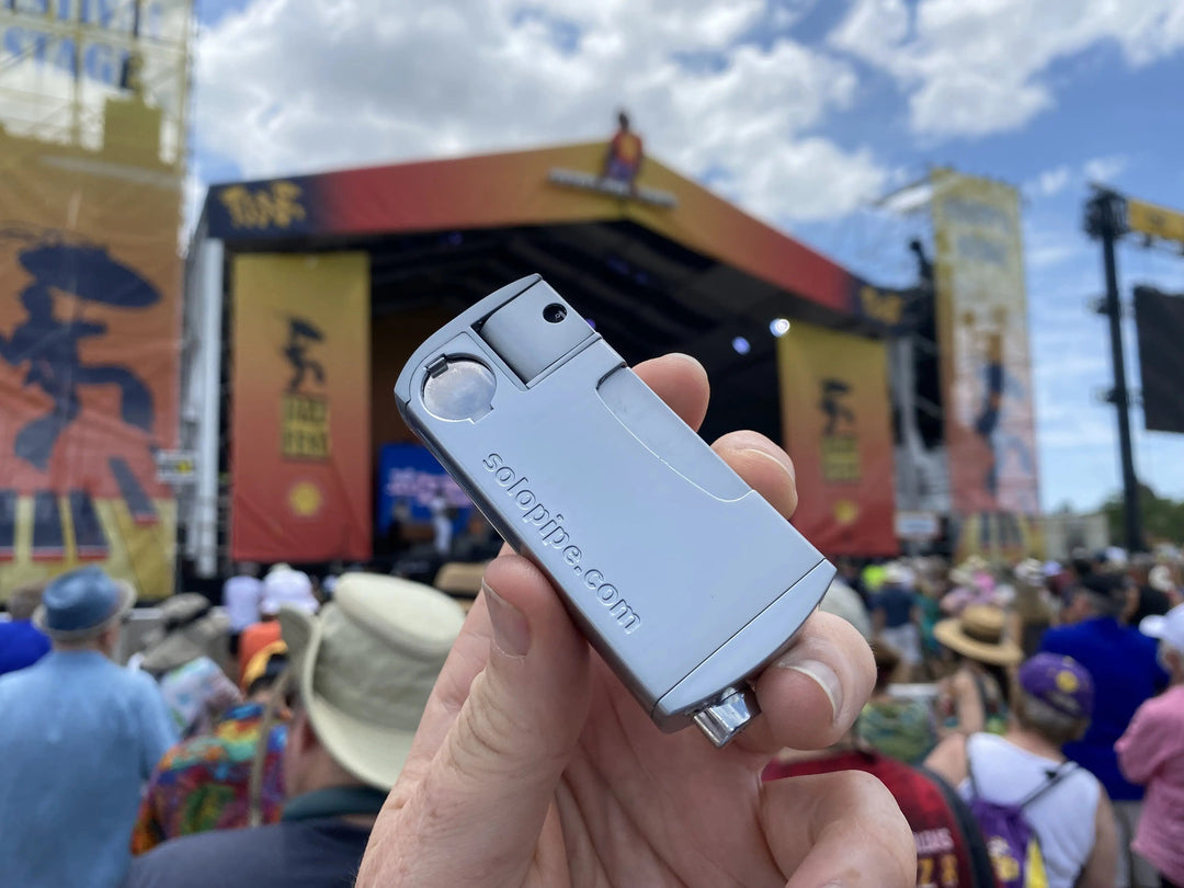 The Top 3 Travel-Ready Smoking Devices for Festivals - solopipe